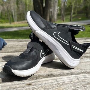 Nike Kids Black and White Slip-On Sneakers